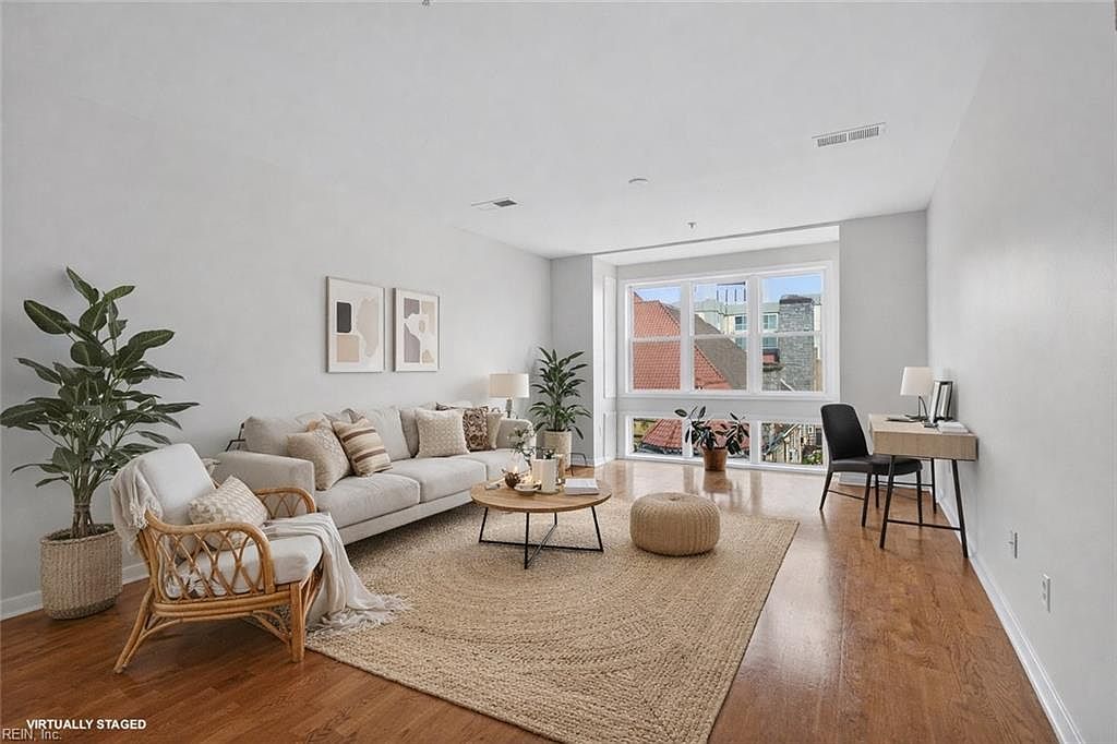 388 Boush St Unit 302 Norfolk, VA 23510 - Thumbnail 2