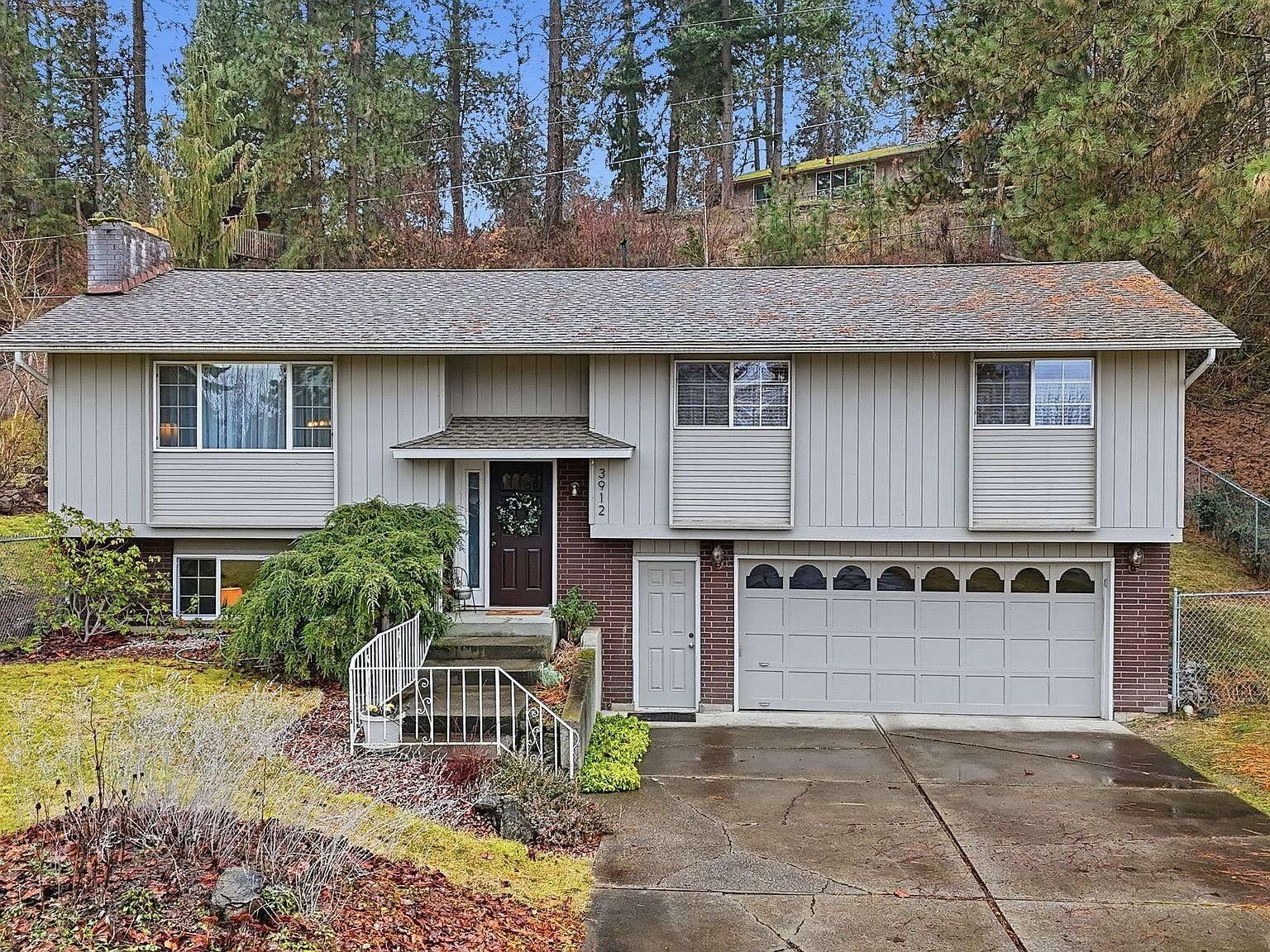 3912 S Sundown Dr Spokane, WA 99206 - Thumbnail 2