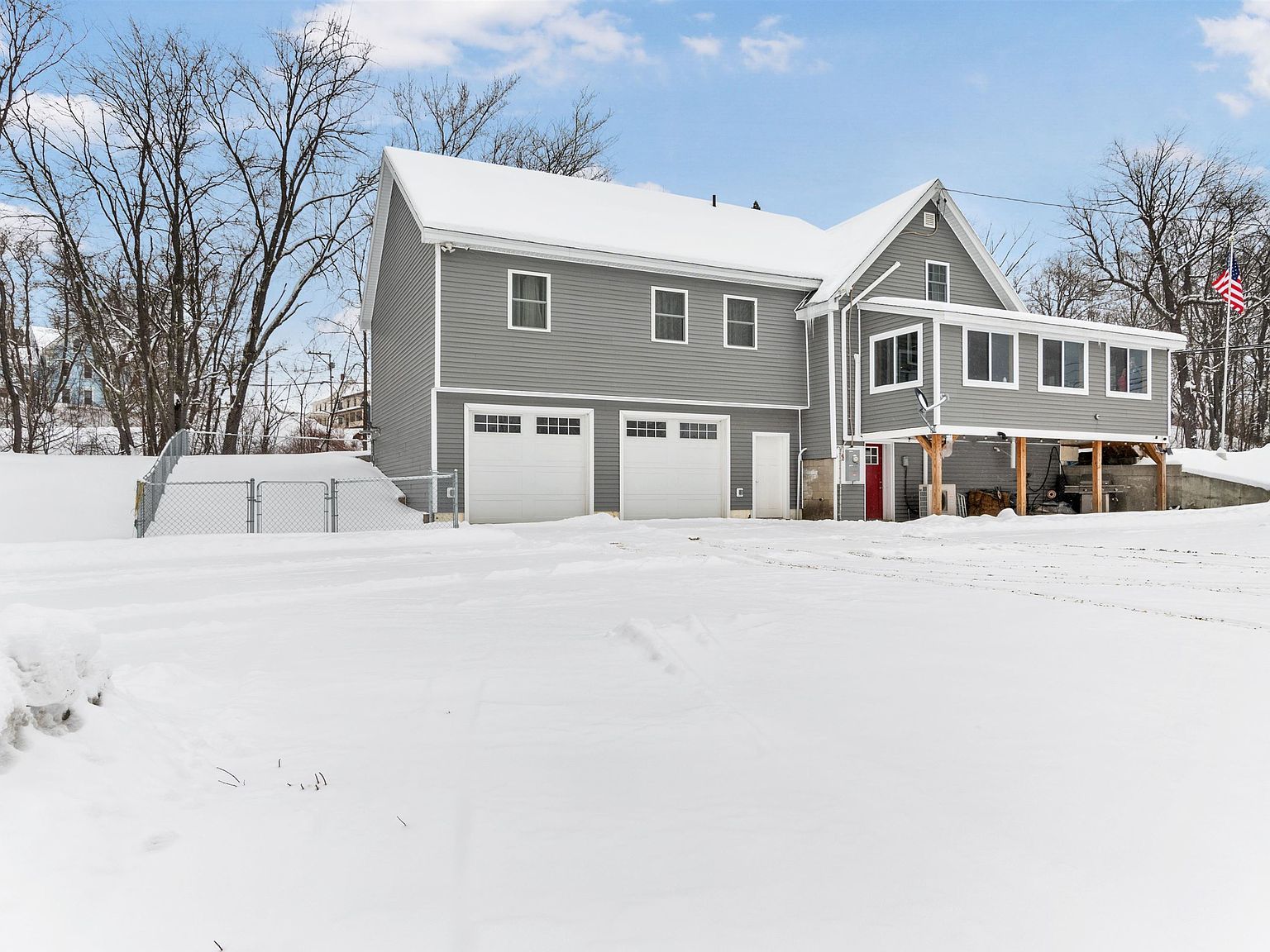 169 Main St Colebrook, NH 03576 - Thumbnail 2