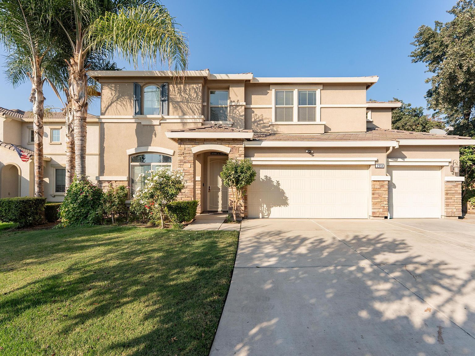 2994 Scoon Ct Tulare, CA 93274 - Thumbnail 2