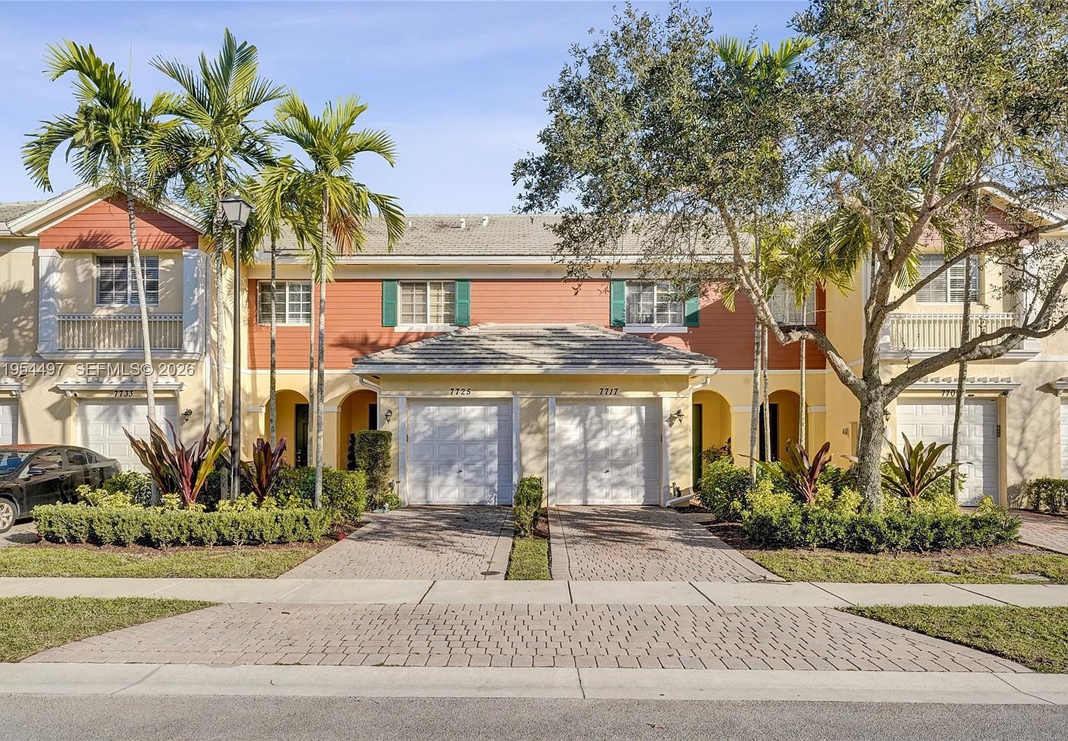 7717 Paddock Pl Davie, FL 33328 - Thumbnail 2