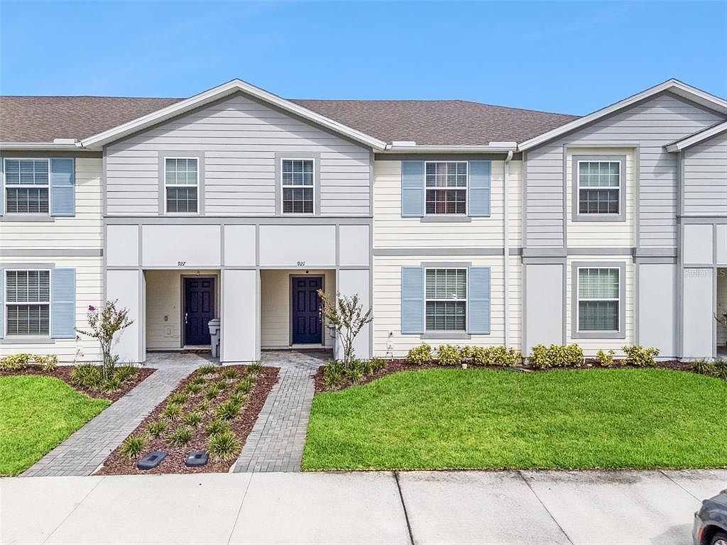 921 Paradise Dr Davenport, FL 33897 - Thumbnail 2