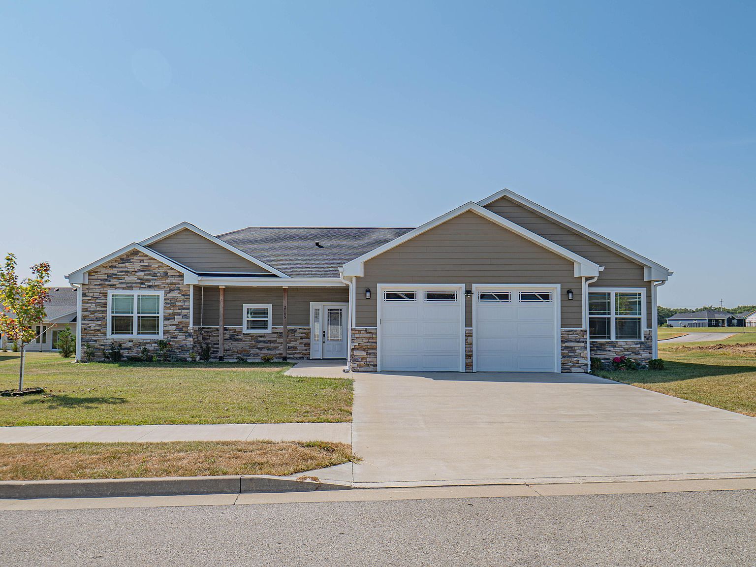 2105 Vinny Ave Moberly, MO 65270 - Thumbnail 2
