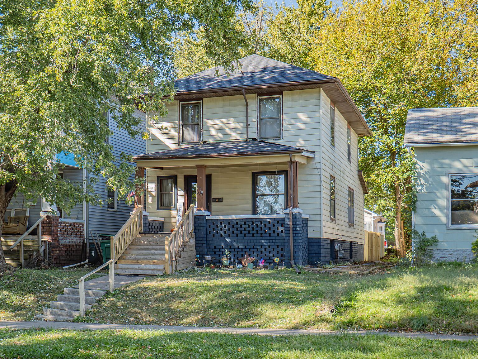 309 S 4th St Moberly, MO 65270 - Thumbnail 2