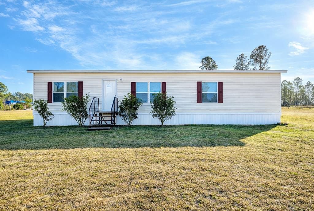 331 Old Stockton Rd Lakeland, GA 31635 - Thumbnail 2