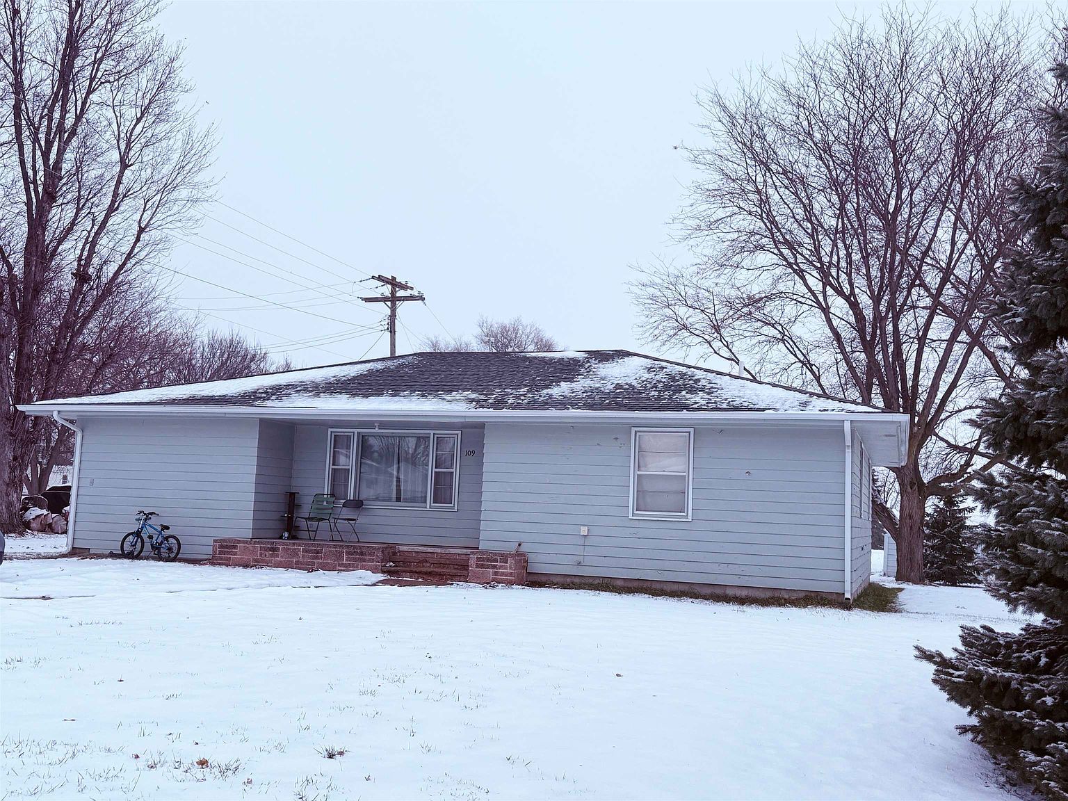 109 Jay St Bloomfield, NE 68718 - Thumbnail 2