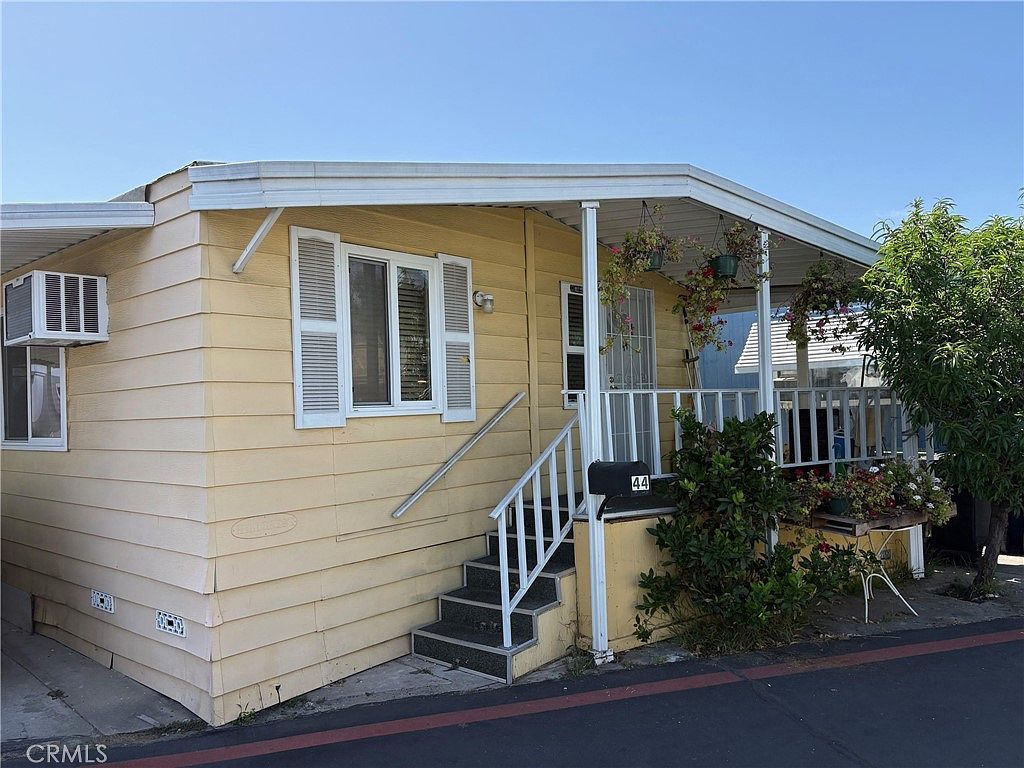 1850 W Orangethorpe Ave Spc 44 Fullerton, CA 92833  | New build