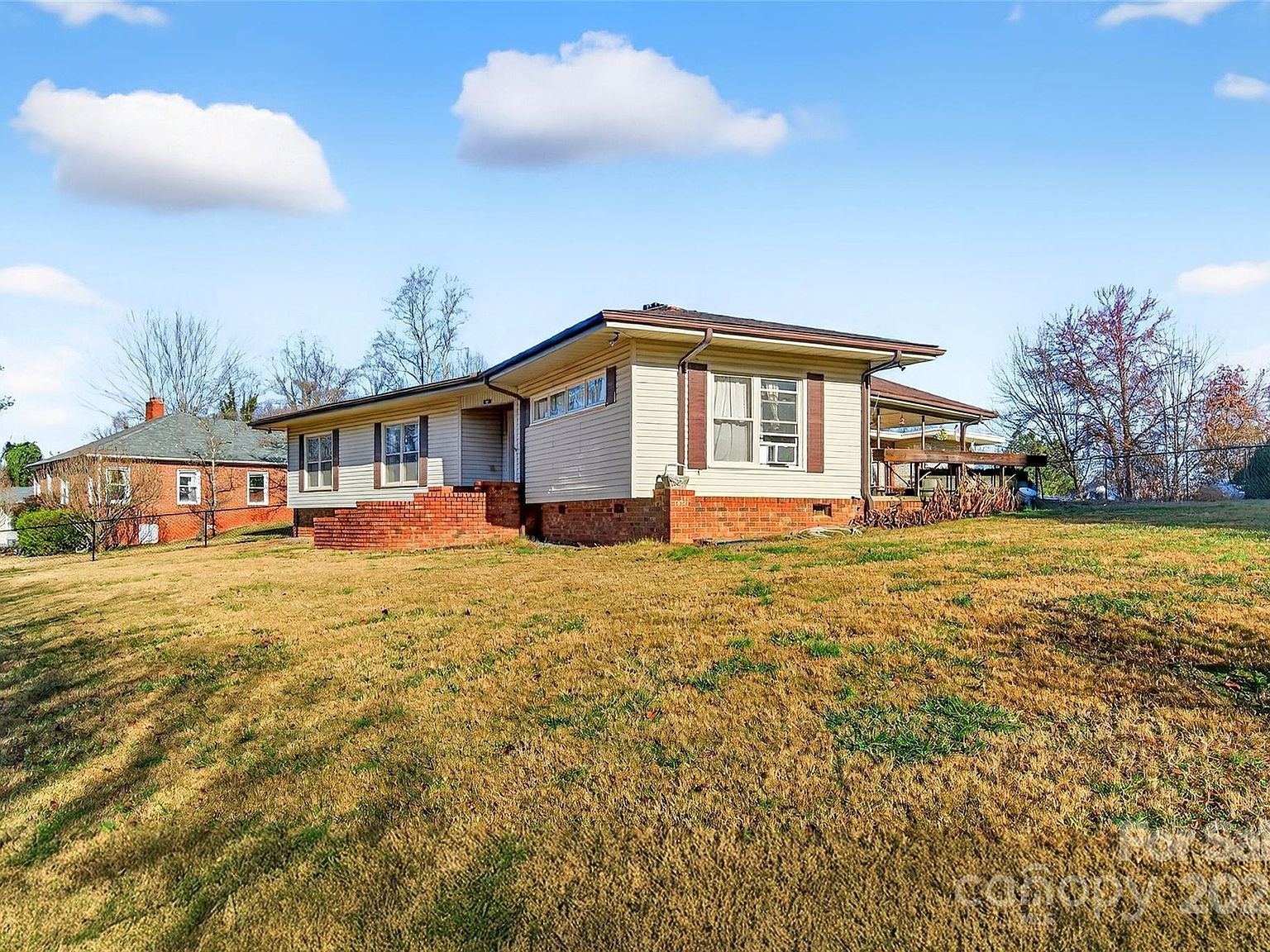 60 Greenwood Dr Marion, NC 28752 - Thumbnail 2