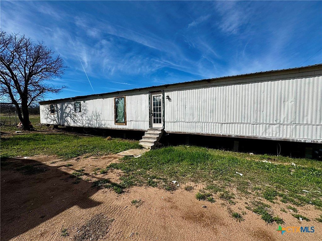 625 Houston St Kingsland, TX 78639 - Thumbnail 2