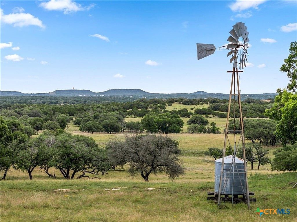 1500 County Road 222 Kempner, TX 76539, 76539