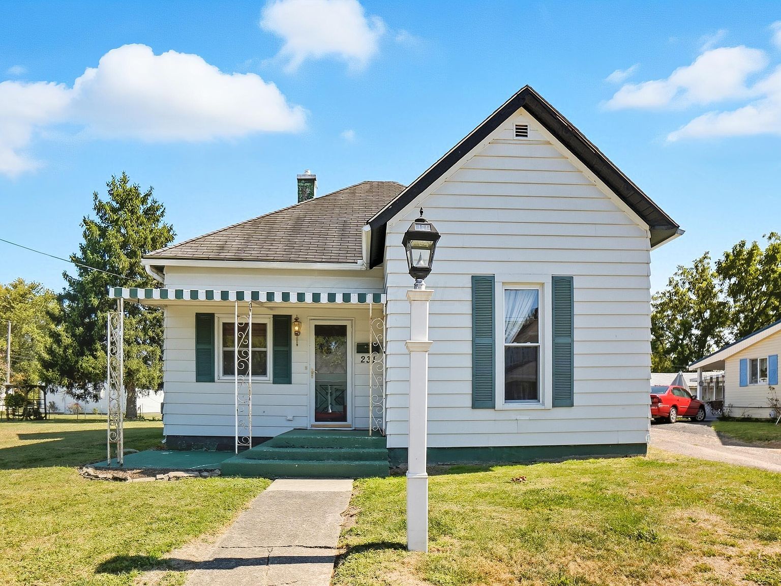 231 W Elm St Washington Court House, OH 43160 - Thumbnail 2