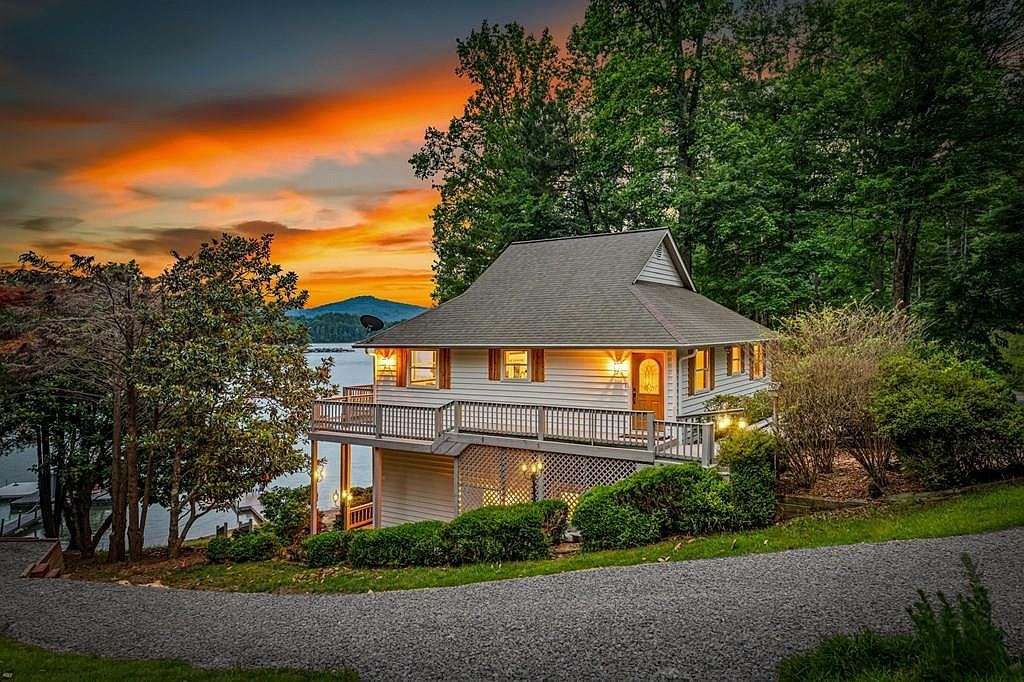 129 Mountain View Ln Blairsville, GA 30512 | Single Family