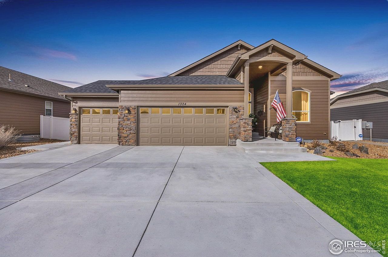 1324 Means Ln Berthoud, CO 80513 - Thumbnail 2