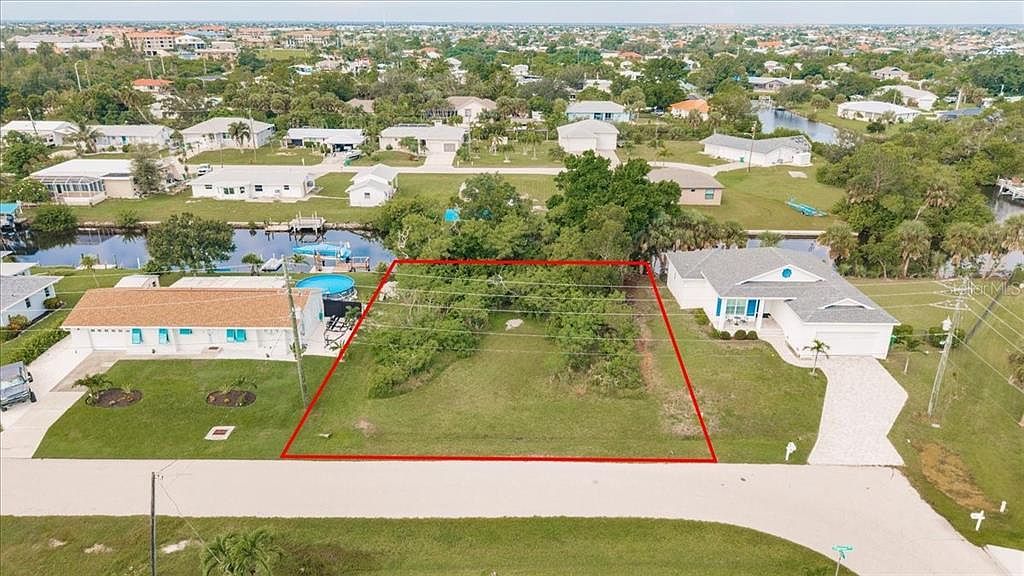 3013 Chapman Blvd #6 Punta Gorda, FL 33950 - Thumbnail 2