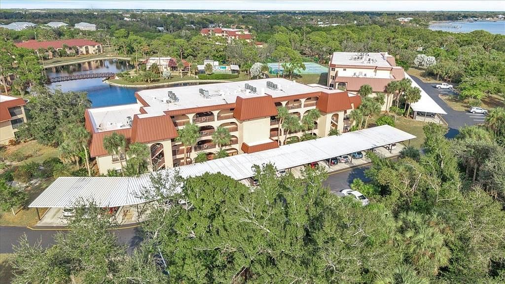 23465 Harborview Rd APT 723 Punta Gorda, FL 33980 - Thumbnail 2