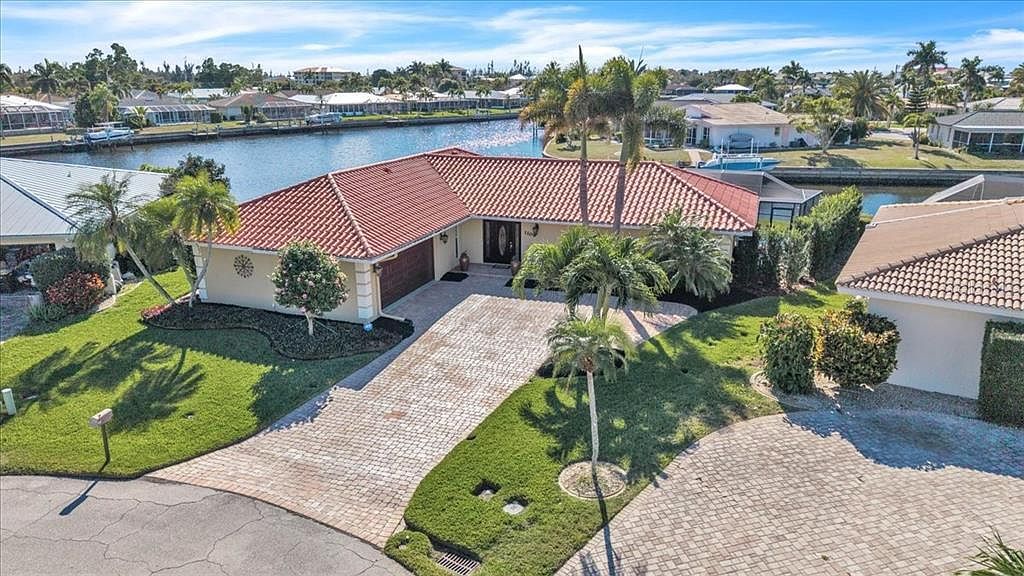 1109 Appian Dr Punta Gorda, FL 33950 - Thumbnail 2