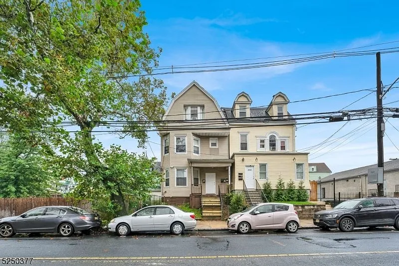348 13th Ave Newark, NJ 07103 | Multi Family