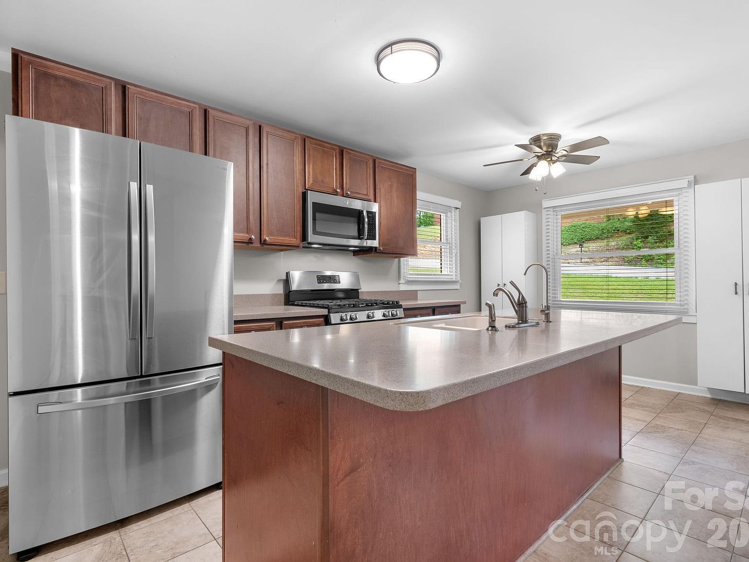 4073 State Highway 226a Marion, NC 28752, 28752