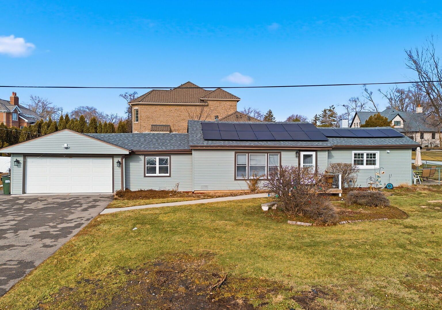 100 Pratt Blvd Roselle, IL 60172 - Thumbnail 2