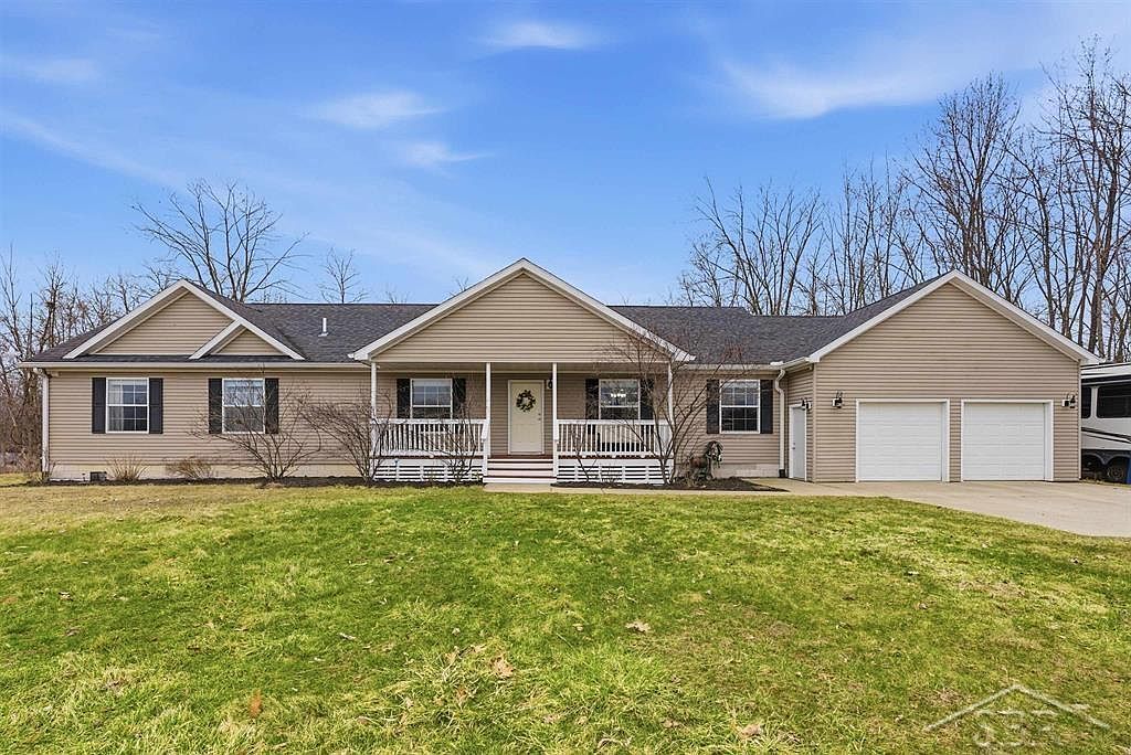 2041 W Pine River Rd Breckenridge, MI 48615  | Single Family