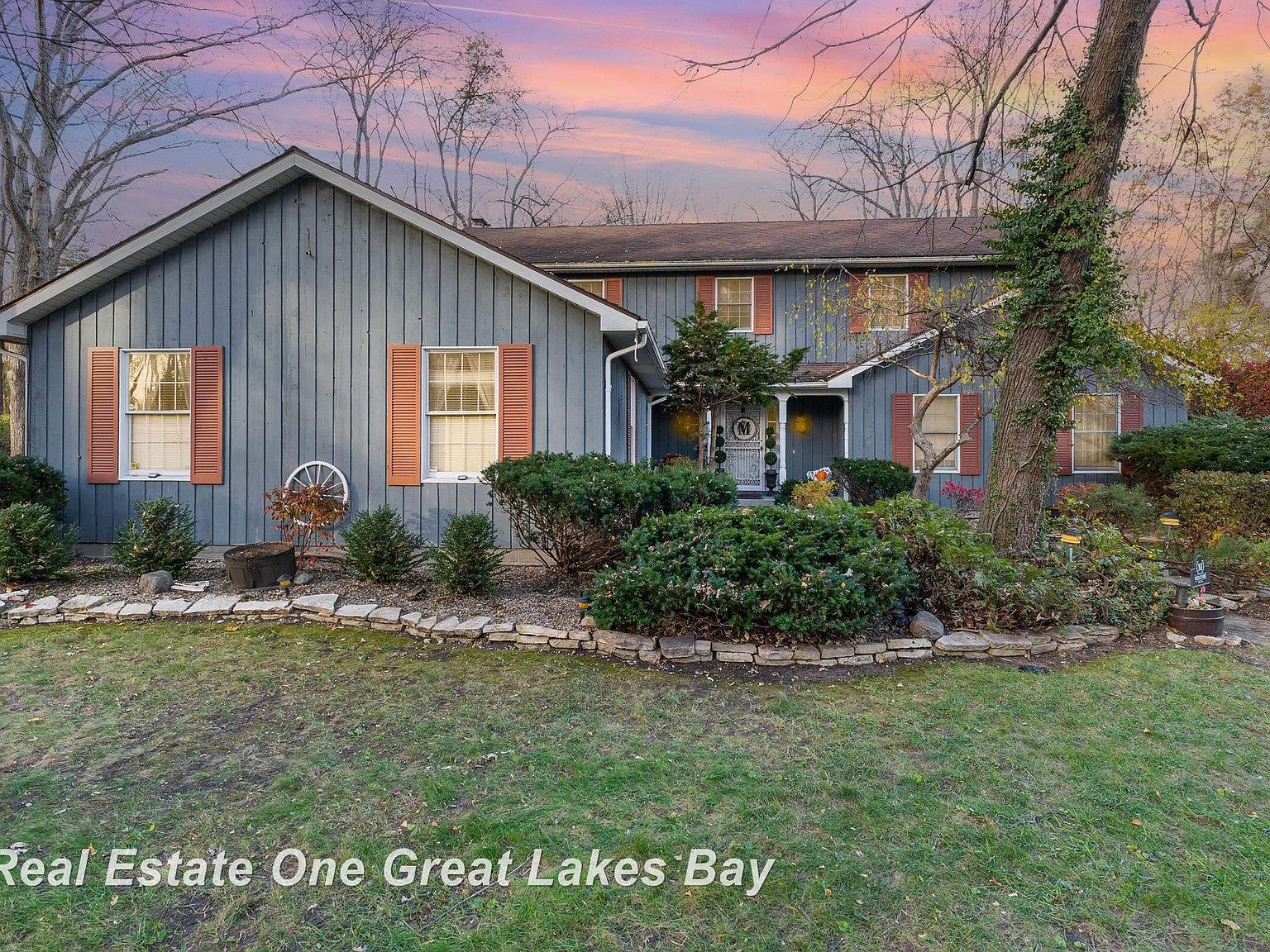 3021 Vessy Dr Saginaw, MI 48601 - Thumbnail 2