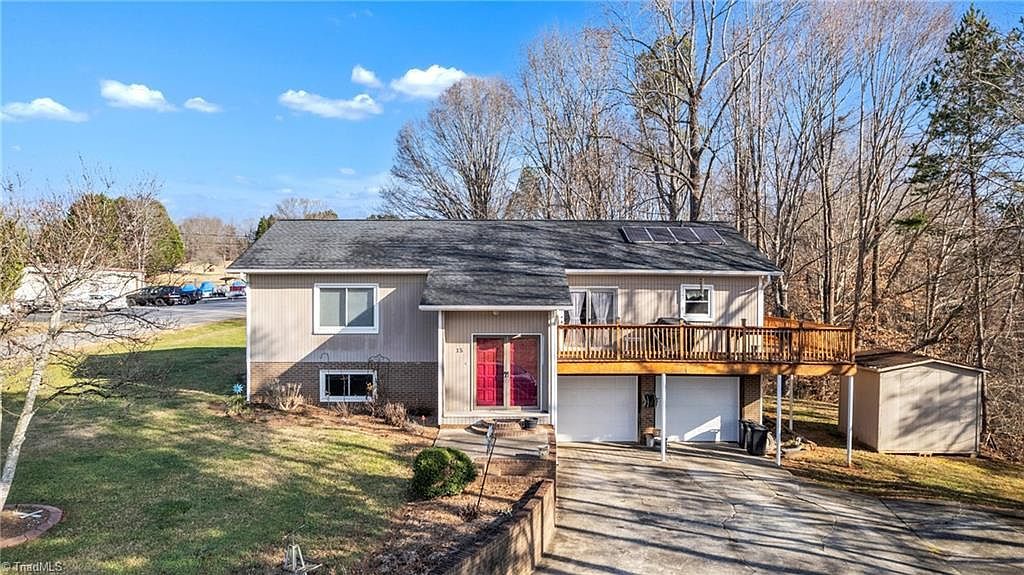 15 Mull Dr Taylorsville, NC 28681 - Thumbnail 2