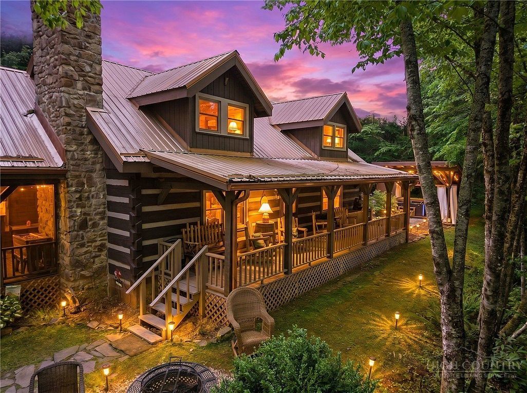 2146 State Highway 194 N Boone, NC 28607, 28607