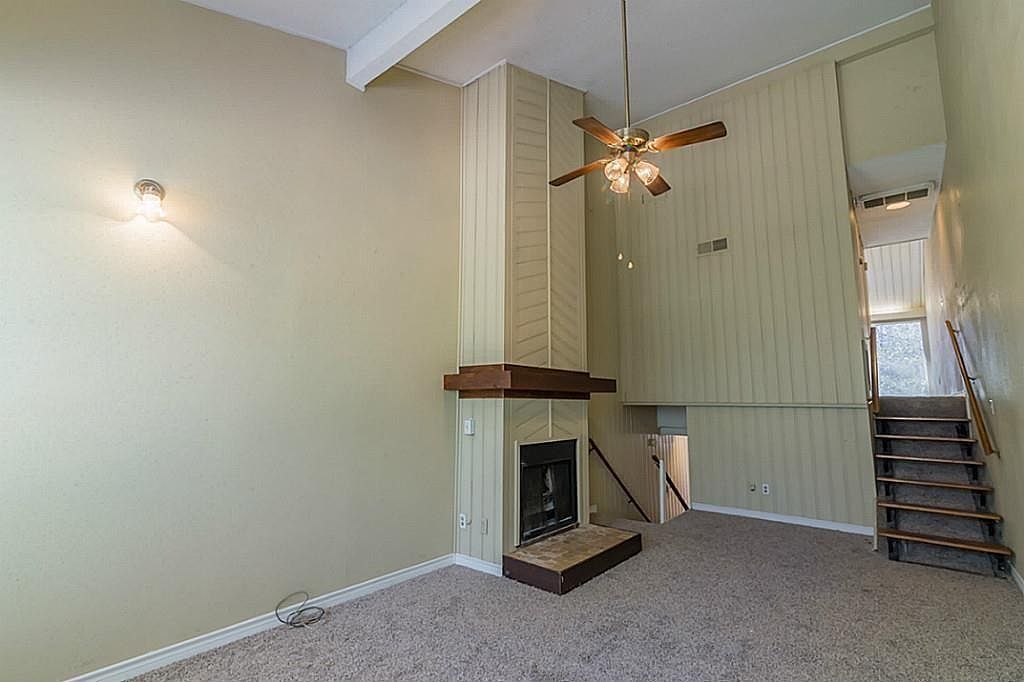 14 Lakeway St Conroe, TX 77304 - Thumbnail 2