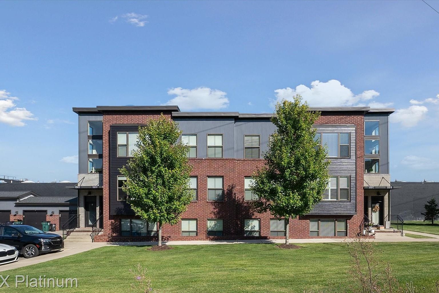 1260 Diamond Ct #A Royal Oak, MI 48067 - Thumbnail 2