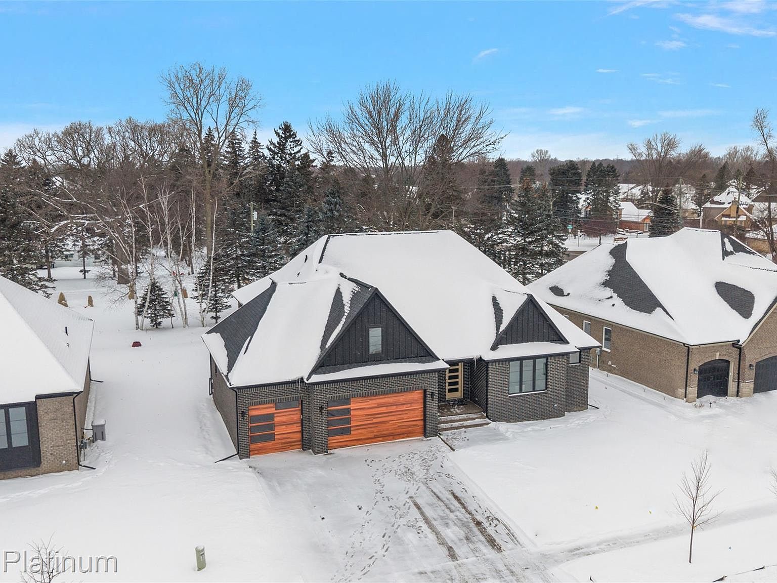 52921 Royal Park Ave Shelby Township, MI 48315 - Thumbnail 2