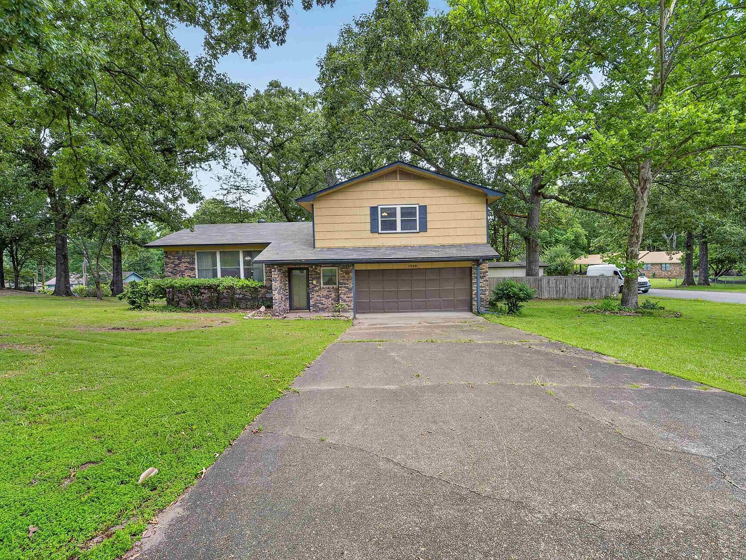 1540 Valley View Dr Malvern, AR 72104, 72104