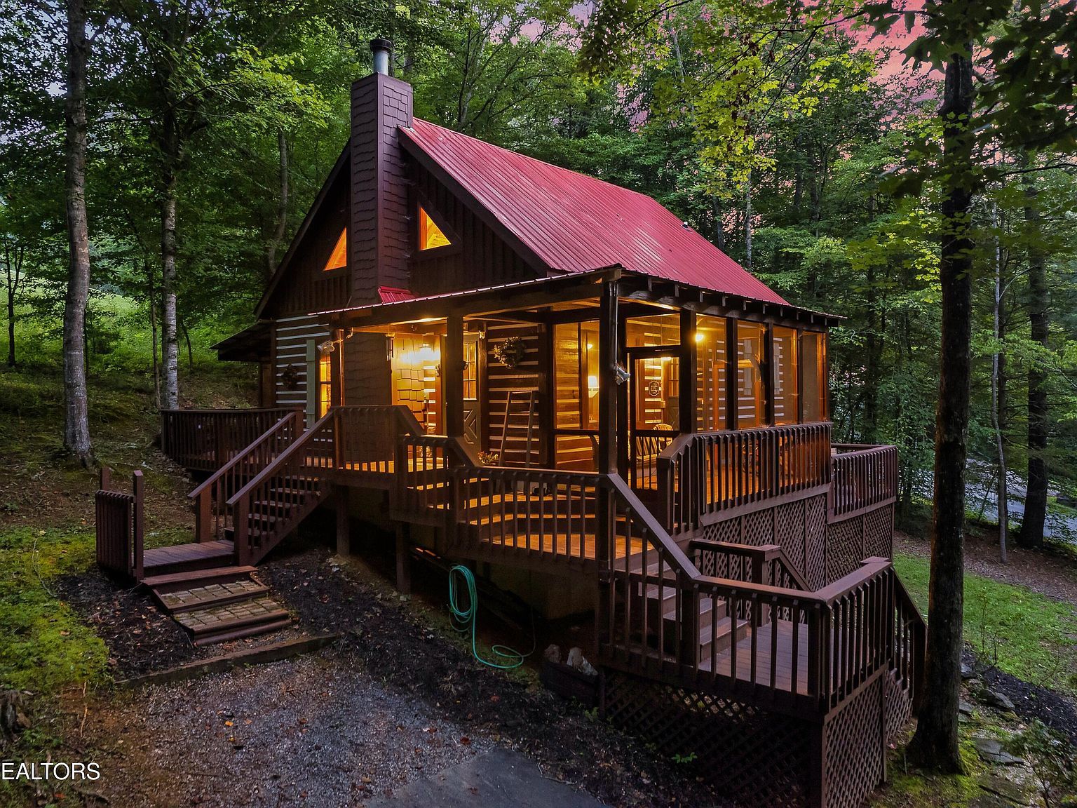 316 Laurel Rd Townsend, TN 37882 - Thumbnail 2