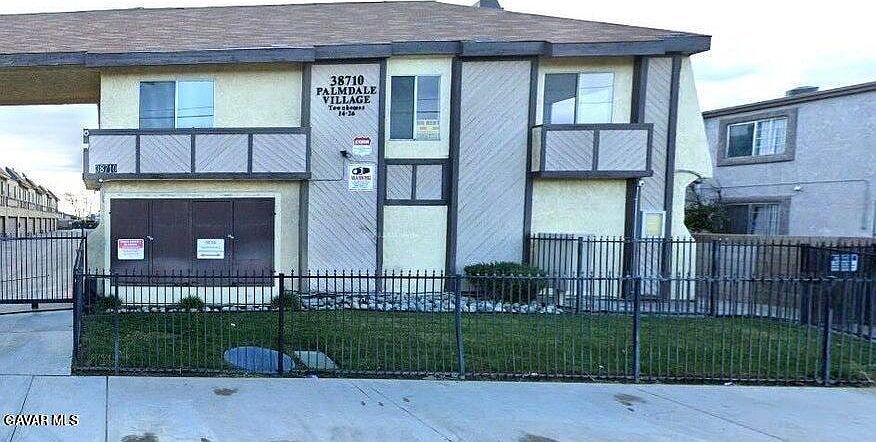 38710 10th St E APT 12 Palmdale, CA 93550 - Thumbnail 2