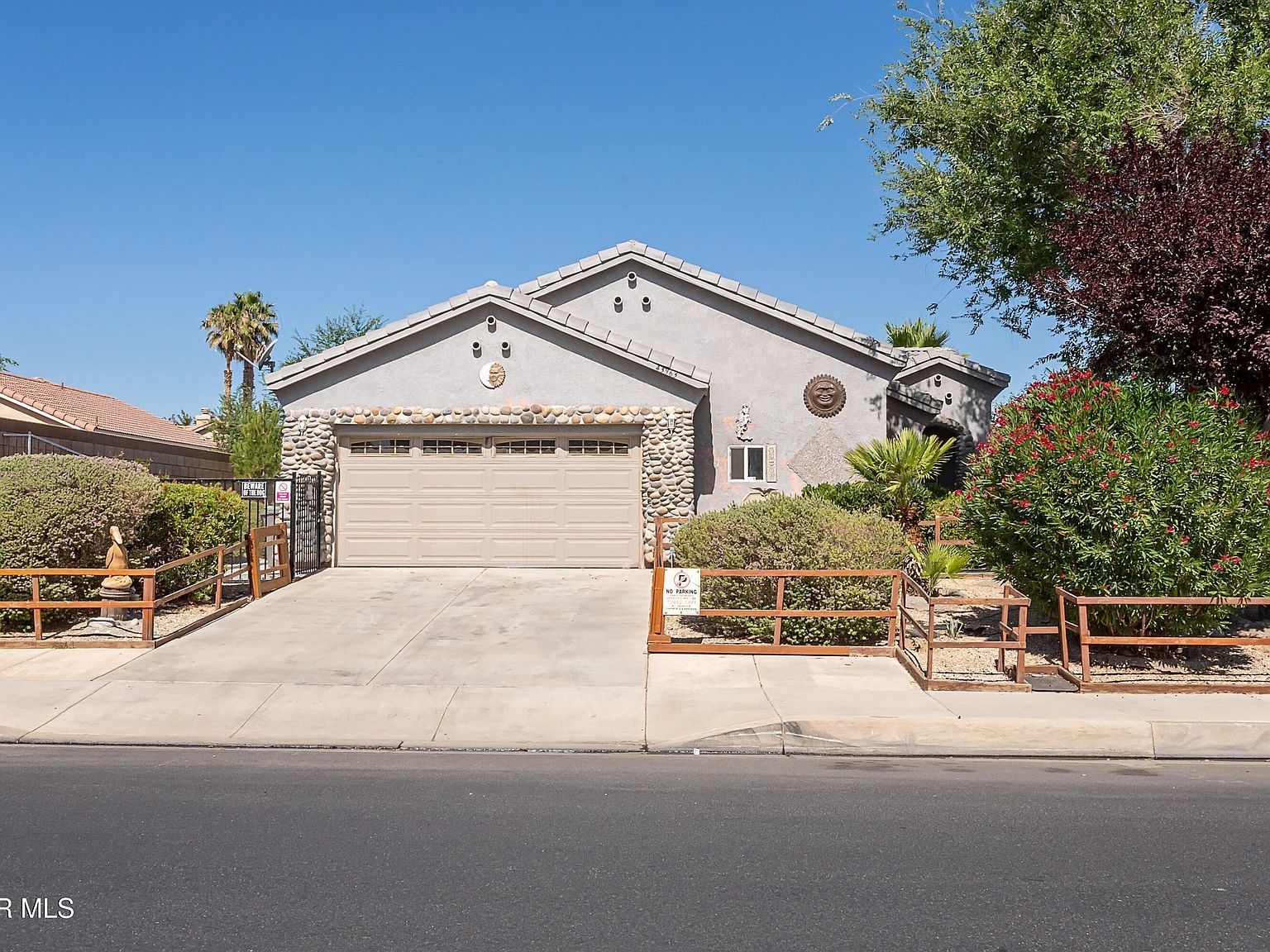 43963 Glenraven Rd Lancaster, CA 93535 - Thumbnail 2