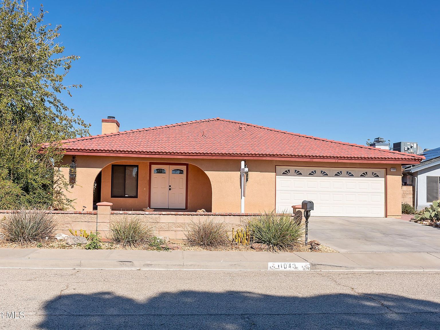 11043 Rome Beauty Dr California City, CA 93505 - Thumbnail 2