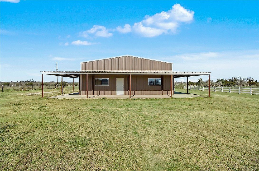 5984 Dick Elliott Rd Bryan, TX 77808 - Thumbnail 2