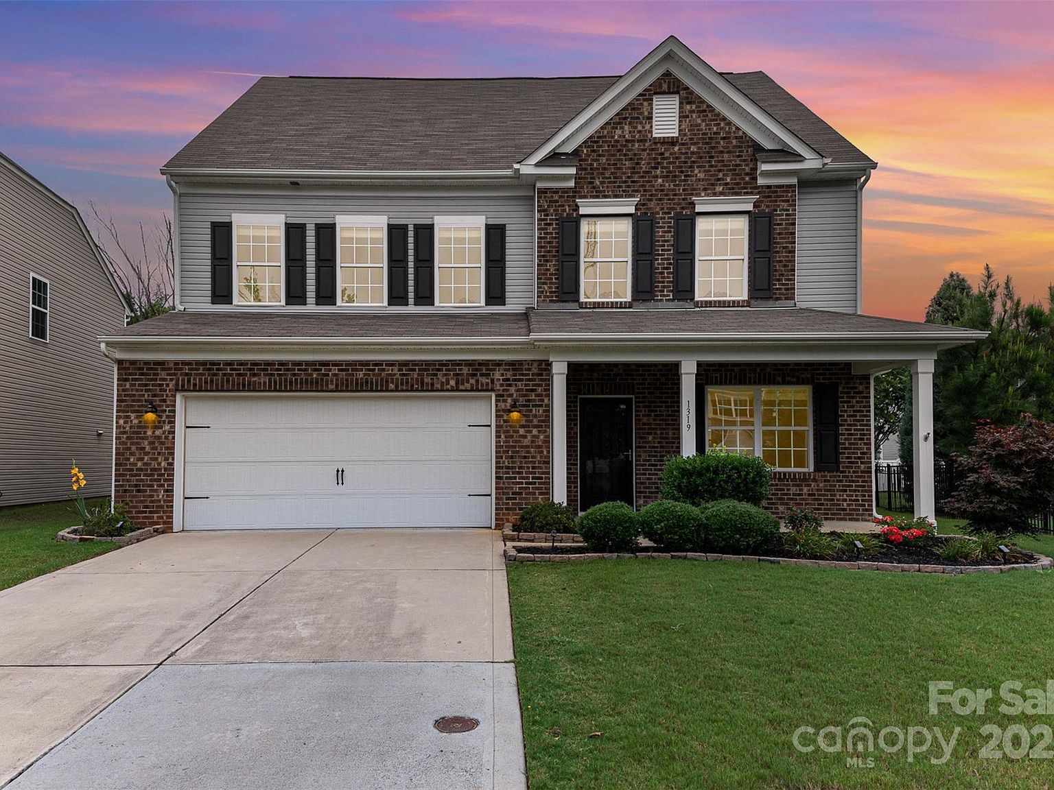 1319 Bridgeford Dr NW Huntersville, NC 28078 - Thumbnail 2