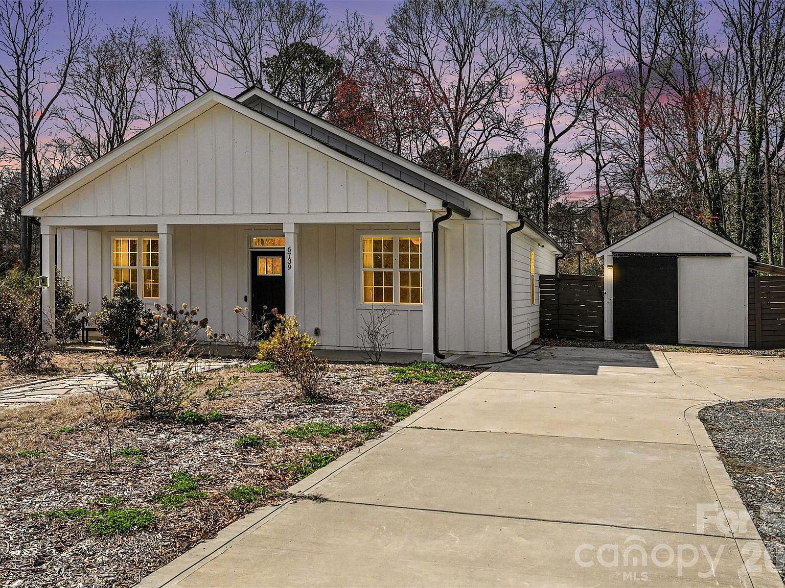 6739 Indian Ln Charlotte, NC 28213  | Single Family