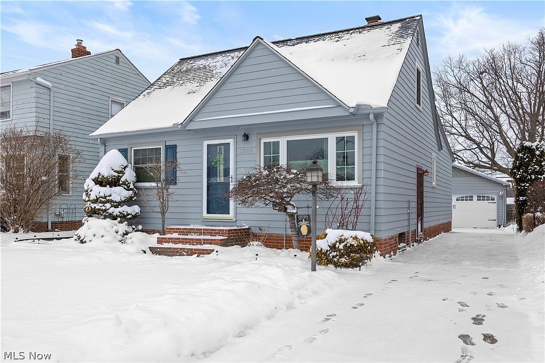 3226 Stanfield Dr Parma, OH 44134 - Thumbnail 2