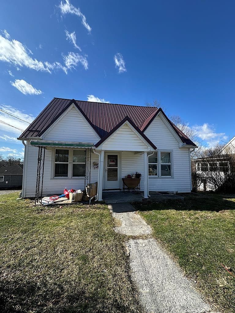 103 Kinzer St Beckley, WV 25801  | Single Family