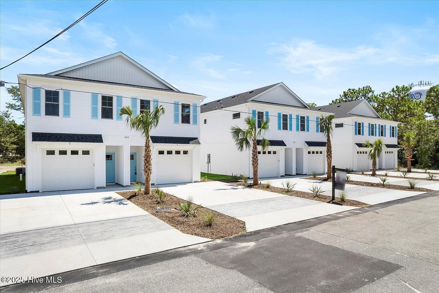 824 Kenneth Ave #2 Carolina Beach, NC 28428 - Thumbnail 2