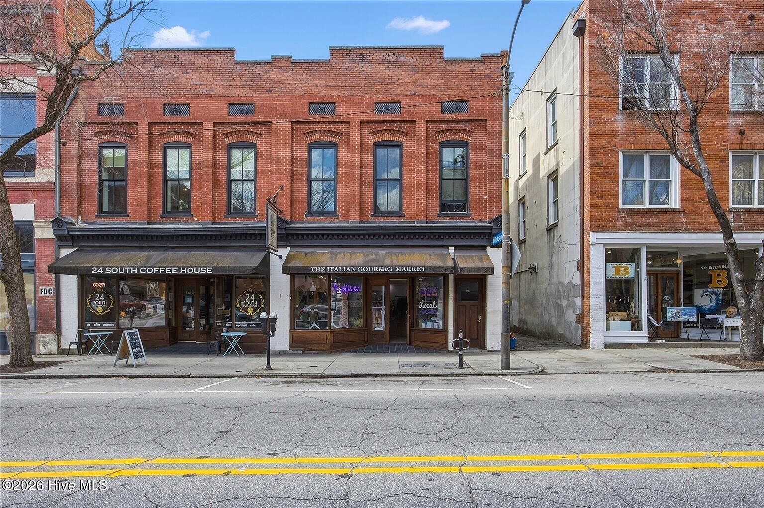 20 S Front St #R1 Wilmington, NC 28401 - Thumbnail 2