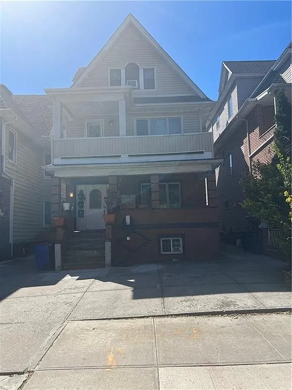 506 Avenue C Brooklyn, NY 11218, 11218