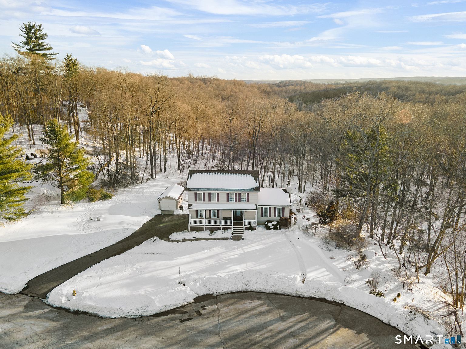 11 Lantern Ridge Rd Beacon Falls, CT 06403 - Thumbnail 2