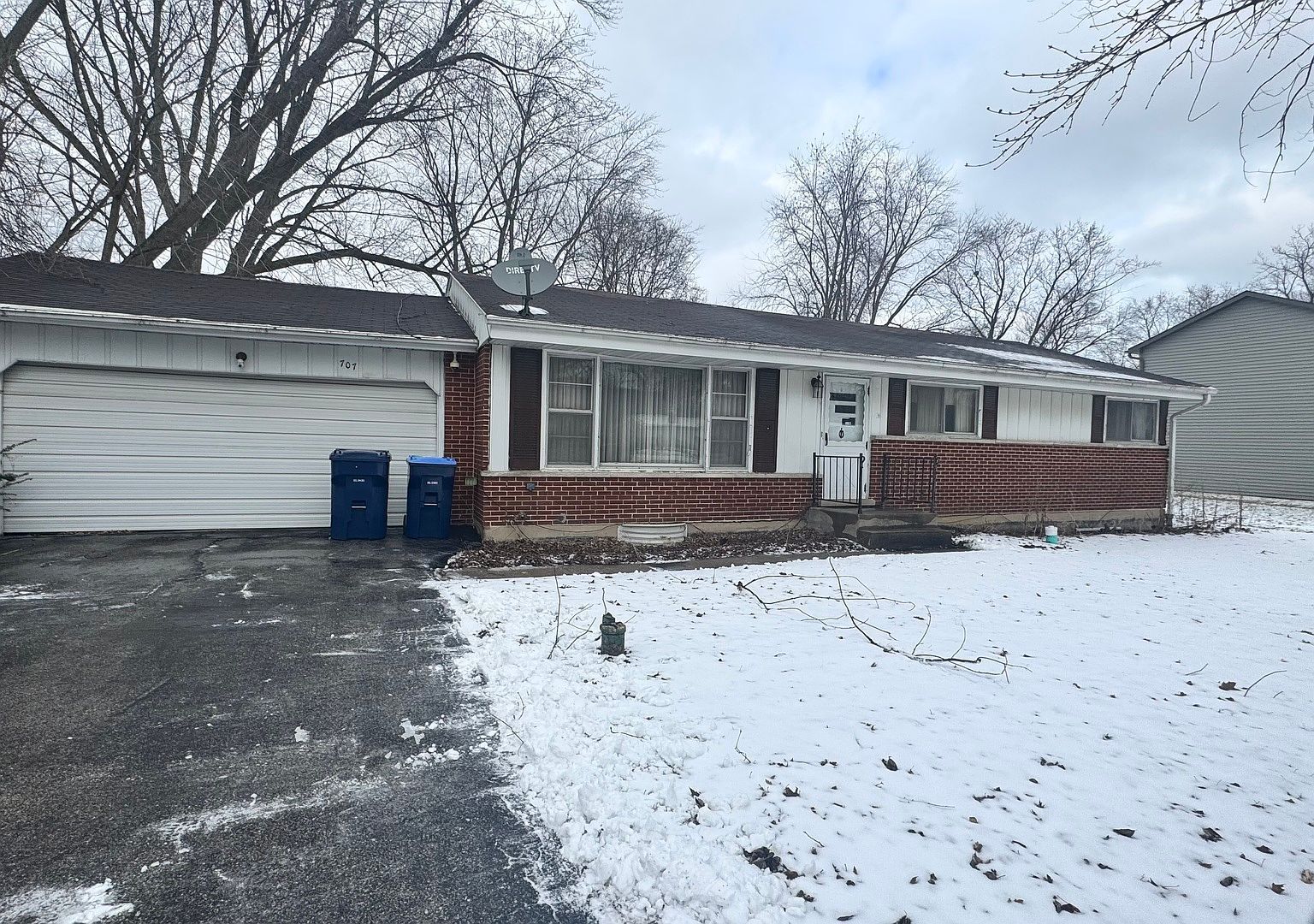 707 W North Ave Lake Bluff, IL 60044  | Single Family