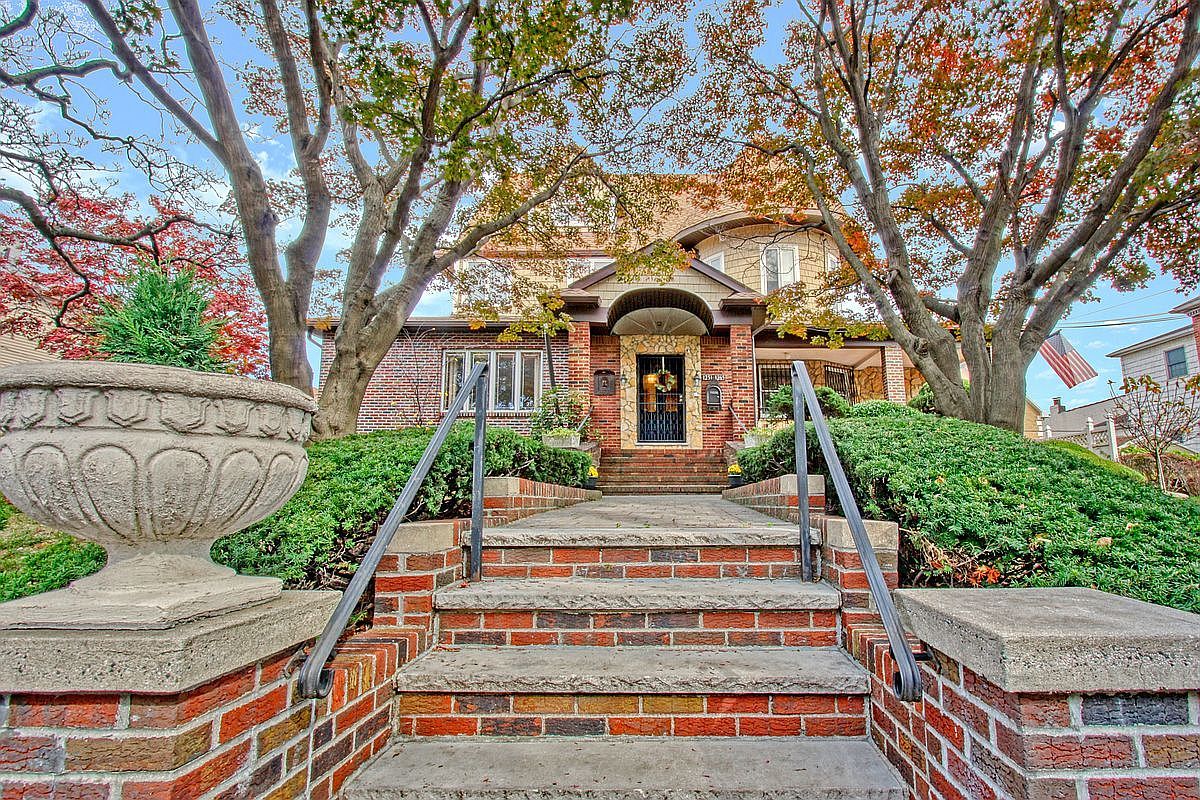 1265 86th St Brooklyn, NY 11228 - Thumbnail 2