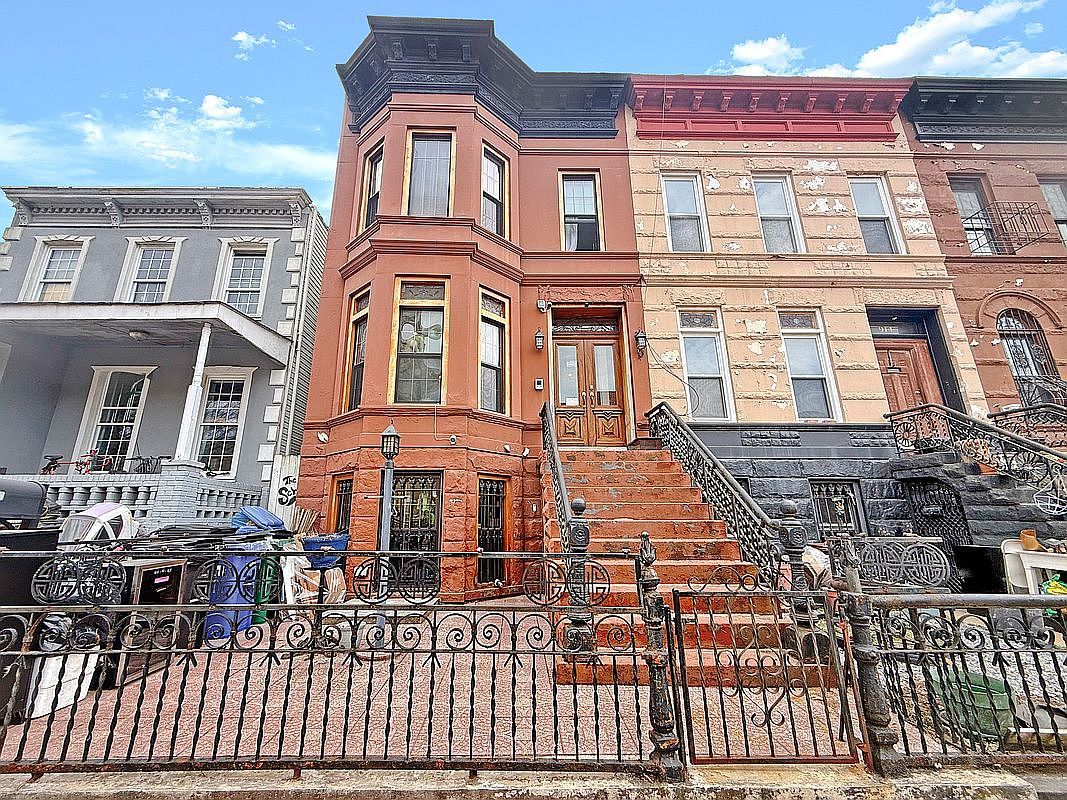 916 Putnam Ave Brooklyn, NY 11221  | Multi Family