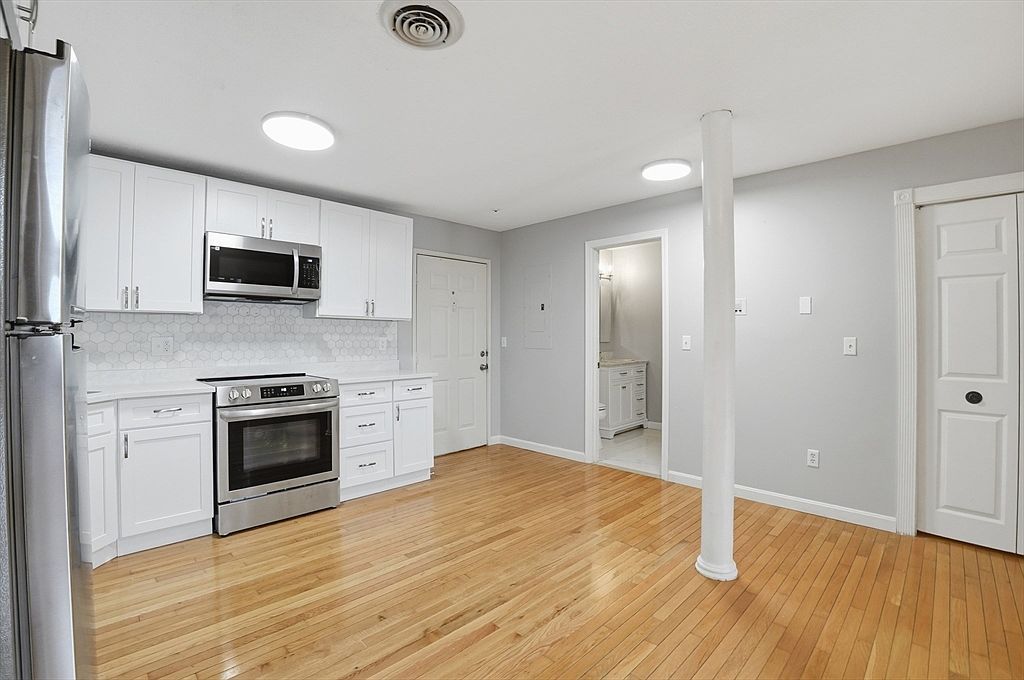 96 Old Colony Ave #215 Taunton, MA 02780 - Thumbnail 2