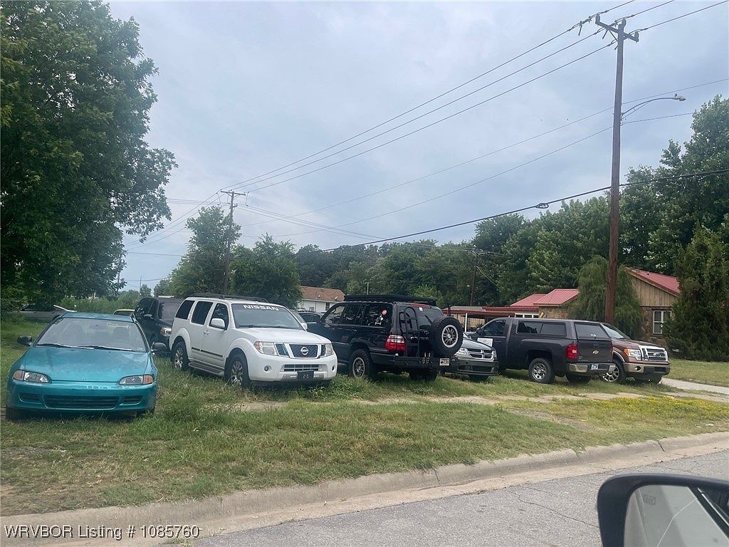 1600 S 11th St Fort Smith, AR 72901  | Land/Lot