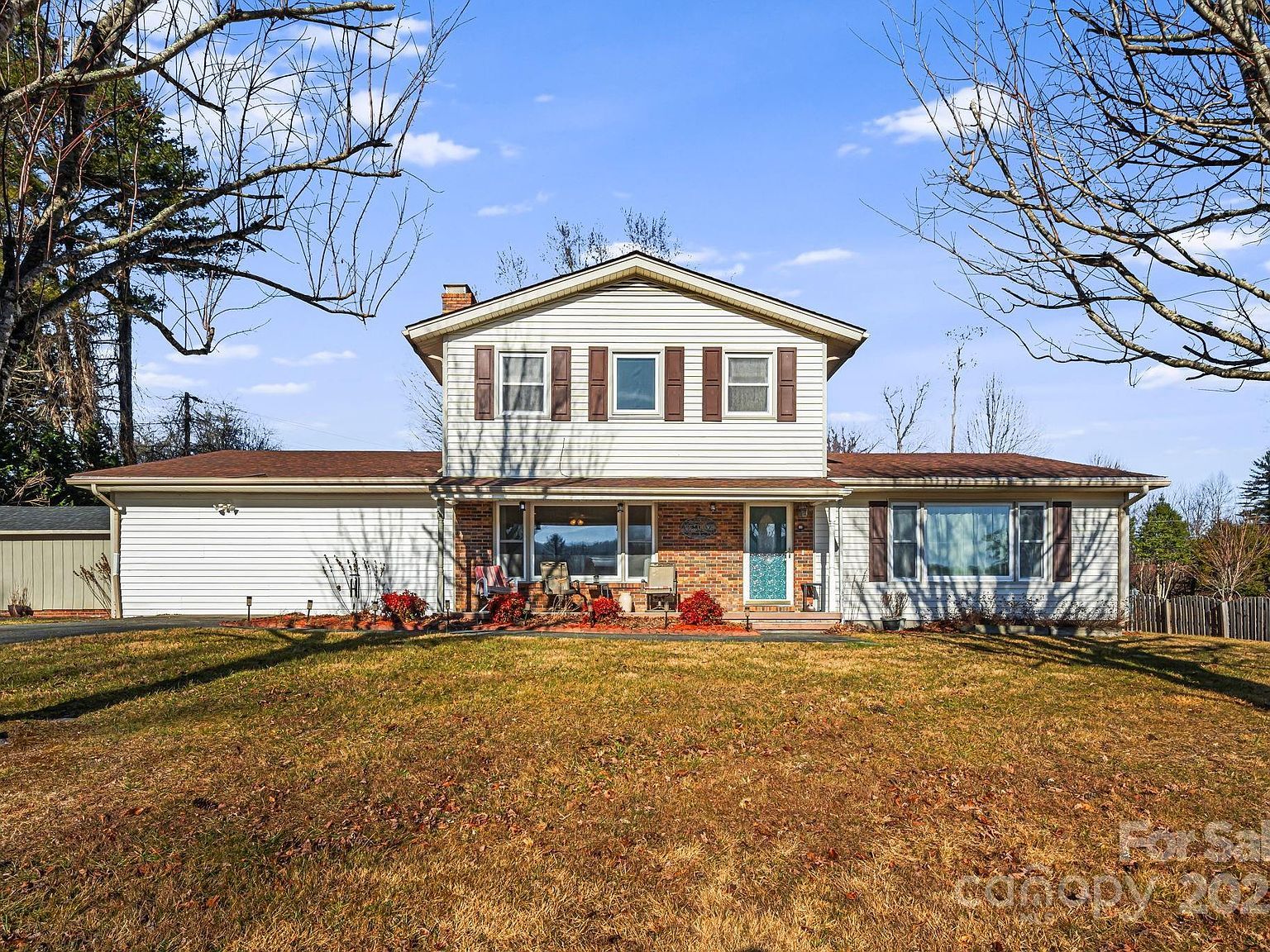 154 Harris St Spruce Pine, NC 28777 - Thumbnail 2